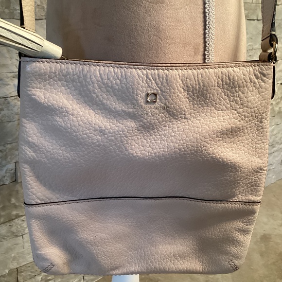 Kate Spade New York Southport Avenue Cora Crossbody Bag in Blush or Pale Pink - Picture 2 of 13